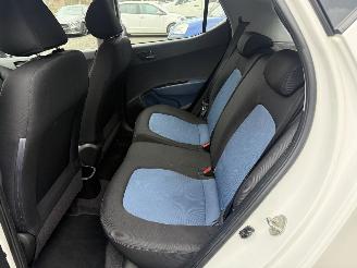 Hyundai I-10  picture 12