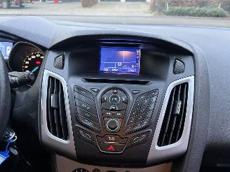 Ford Focus 1.0 EcoBoost picture 12