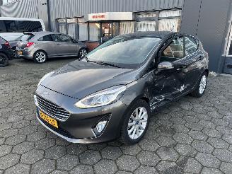 uszkodzony samochody osobowe Ford Fiesta 1.0 Ecoboost Titanium 2018/3