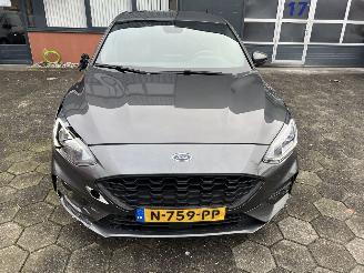 Ford Focus 1.5 Ecoboost ST-Line Vignale picture 6