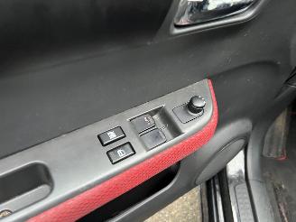 Suzuki Swift 1.6 Sport picture 13