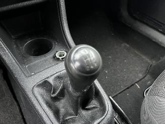 Volkswagen Up! 1.0 take up! picture 17