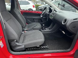 Volkswagen Up! 1.0 take up! picture 20