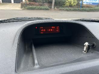 Renault Kangoo Express 1.6 16V Express Comfort picture 11