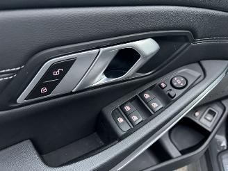 BMW 3-serie 320e M-Pakket Hybride picture 15