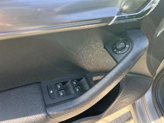 Skoda Octavia 1.0 TSI Greentech Style Business picture 12