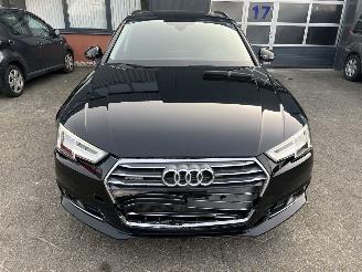 Audi A4 Avant 2.0 TDI quattro Sport Pro Line S picture 6