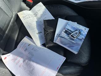 BMW 3-serie 330e High Executive picture 26