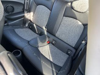 Mini Electric Camden Edition 33 kWh picture 17