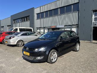 krockskadad bil auto Volkswagen Polo 1.2 Match 2012/6