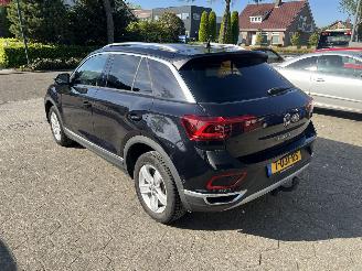 Volkswagen T-Roc 1.0 TSI STYLE picture 3