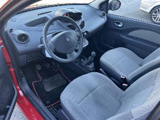 Renault Twingo II 1.2-16V Authentique picture 11