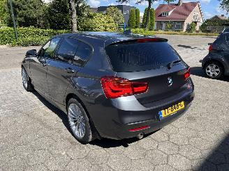 BMW 1-serie 118i Executive picture 5