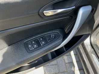 BMW 1-serie 118i Executive picture 11