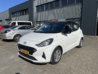 Unfallwagen Hyundai I-10 1.0 Comfort 2022/4