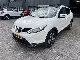 Damaged car Nissan Qashqai 1.2 N-CONNECTA 2017/3