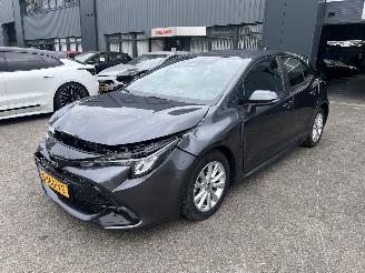 uszkodzony samochody osobowe Toyota Corolla Hybrid 140 Active 2023/7