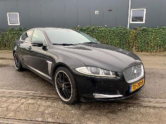 Jaguar XF 2.2 D 16V Sedan 4Dr Diesel 2.179cc 140kW (190pk) RWD 2011-05/2015-04  224DT; DW12C picture 3