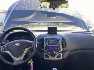 Hyundai I-30 i30 (FD), Hatchback, 2007 / 2011 1.4 CVVT 16V picture 17