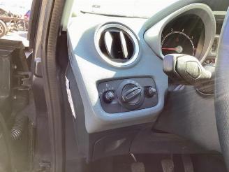 Ford Fiesta Fiesta 6 (JA8), Hatchback, 2008 / 2018 1.25 16V picture 16