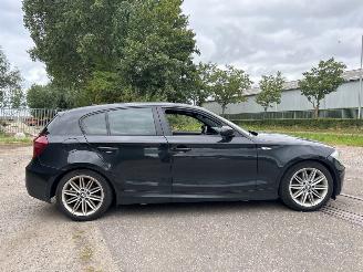 BMW 1-serie 116i 2.0 16V Hatchback 4Dr Benzine 1.995cc 90kW (122pk) RWD 2009-01/2011-06 (UH31; UH32) N43B20A picture 4