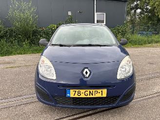 Renault Twingo 1.2 Hatchback 2Dr Benzine 1.149cc 43kW (58pk) FWD 2007-03/2014-09 (CN0D) D7F800; EURO4 picture 2