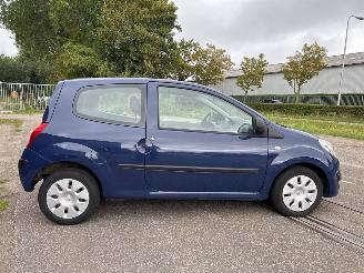 Renault Twingo 1.2 Hatchback 2Dr Benzine 1.149cc 43kW (58pk) FWD 2007-03/2014-09 (CN0D) D7F800; EURO4 picture 4