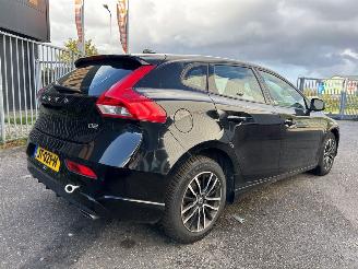 Volvo V-40 2.0 D2 16V Hatchback 4Dr Diesel 1.969cc 88kW (120pk) FWD 2015-02/2019-08 (MV74) D4204T8; B picture 3