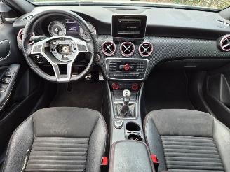 Mercedes A-klasse AMG line picture 8