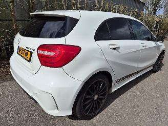 Mercedes A-klasse AMG line picture 5