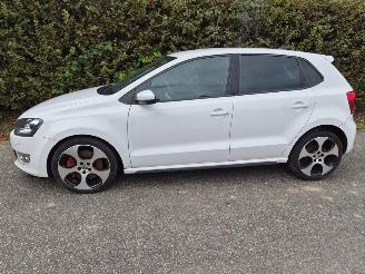 Voiture accidenté Volkswagen Polo 1.4 GTI 16V 2013/3