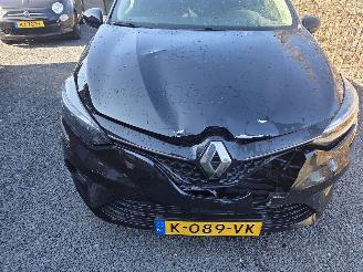 Renault Clio 1.0 TCe Zen picture 5
