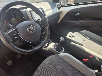 Toyota Aygo 1.0 VVT-1 X-SPORT picture 9