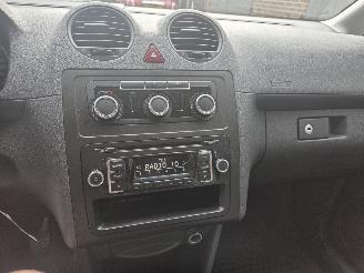 Volkswagen  1.6 TDI picture 14