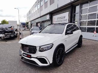 Vaurioauto  passenger cars Mercedes GLC 63S Pano Burmester Schaalstoelen 360 camera FULL 2019/10