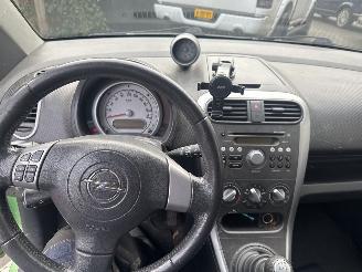 Opel Agila 1.2 Enjoy Airco picture 8