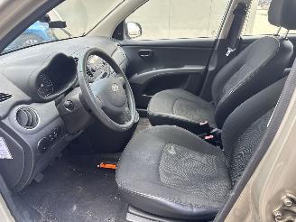 Hyundai I-10 1.1 i-Drive Cool AIRCO NAP picture 10