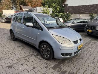 Mitsubishi Colt  picture 4
