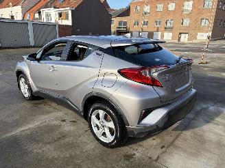 Toyota C-HR 1.8i - 16V HYBRID picture 4