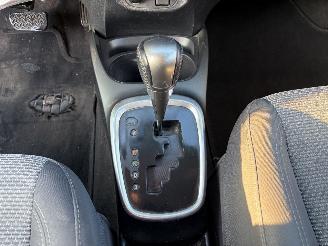 Toyota Yaris 1.5I - 16V HYBRID picture 11