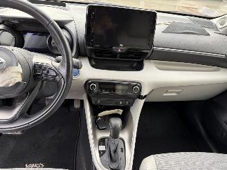 Toyota Yaris 1.5i - 12V HYBRID picture 9