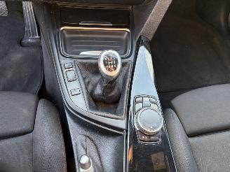 BMW 3-serie 2.0D - 16V TURBO picture 14