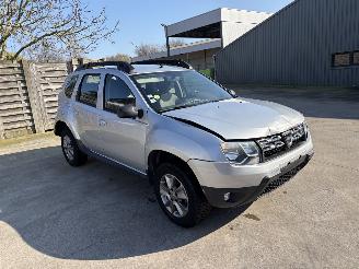 krockskadad bil auto Dacia Duster 1.5 DCI - 8V TURBO AUTO 2017/10