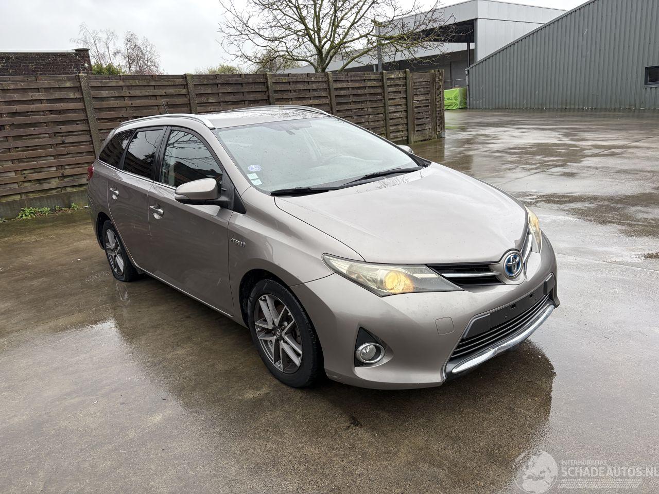 Toyota Auris 1.8i - 16V HYBRID