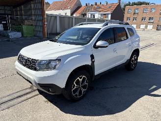 krockskadad bil auto Dacia Duster 2 PHASE 1 1.2i - 16V TURBO TCE 125 2018/12