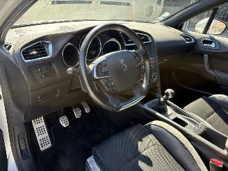 Citroën DS4 PHASE 1 2.0 HDI - 16V TURBO picture 4