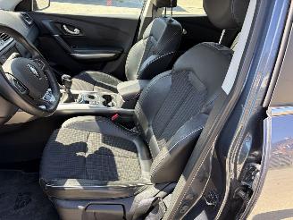 Renault Kadjar BOSE 1.2i - 16V TURBO TCE 130 picture 8