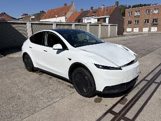 Avarii autoturisme Tesla Model Y 5YJY 2 60KWH 2026/2