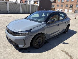 krockskadad bil auto Opel Corsa 51 KWH MY24 LONG RANGE 2024/4