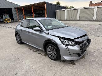 Coche accidentado Peugeot e-208 II 136 ALLURE PACKET 50KWH 2021/3